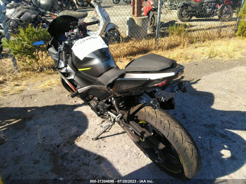 VIN JKAEXKG16MDAD0218 2021 KAWASAKI EX400