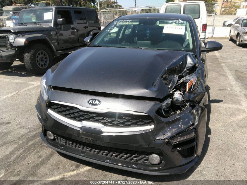 3KPF24AD3ME391428 Kia Forte LXS 11