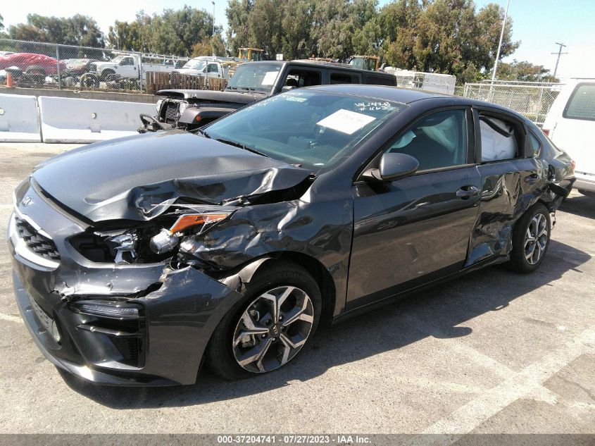 3KPF24AD3ME391428 Kia Forte LXS 6