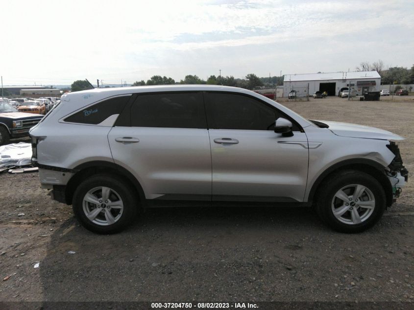 5XYRGDLC4NG129585 Kia Sorento LX 14