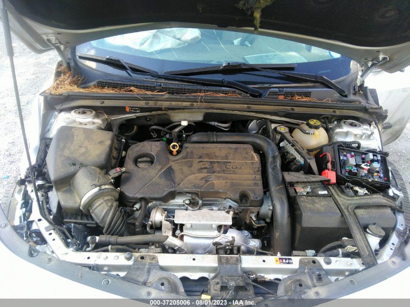 2020 CHEVROLET MALIBU LT - 1G1ZD5ST1LF101008