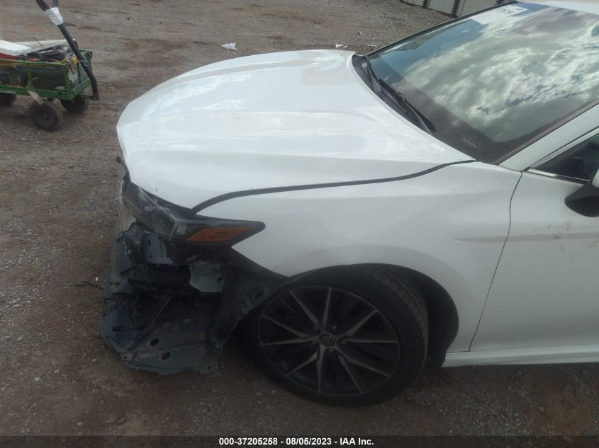 2021 TOYOTA CAMRY SE - 4T1G11AK5MU408019