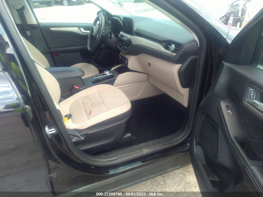 2021 FORD ESCAPE SE - 1FMCU9G67MUA37993
