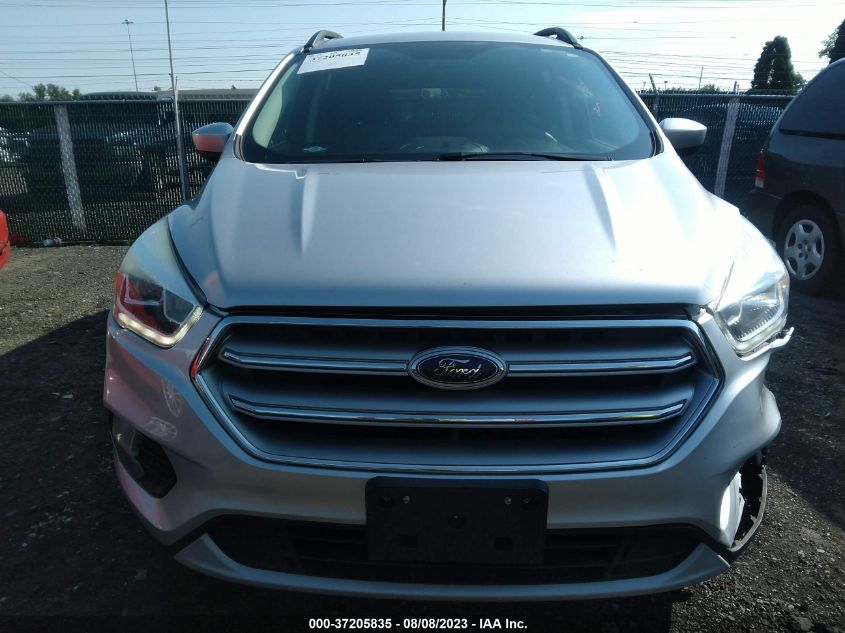 2017 FORD ESCAPE SE - 1FMCU9GD1HUB03667