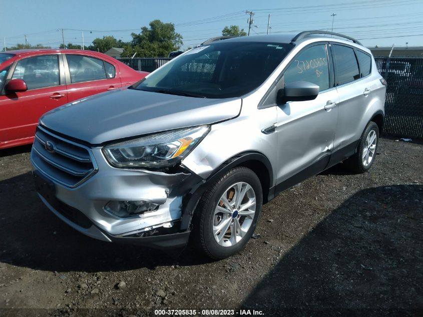 2017 FORD ESCAPE SE - 1FMCU9GD1HUB03667