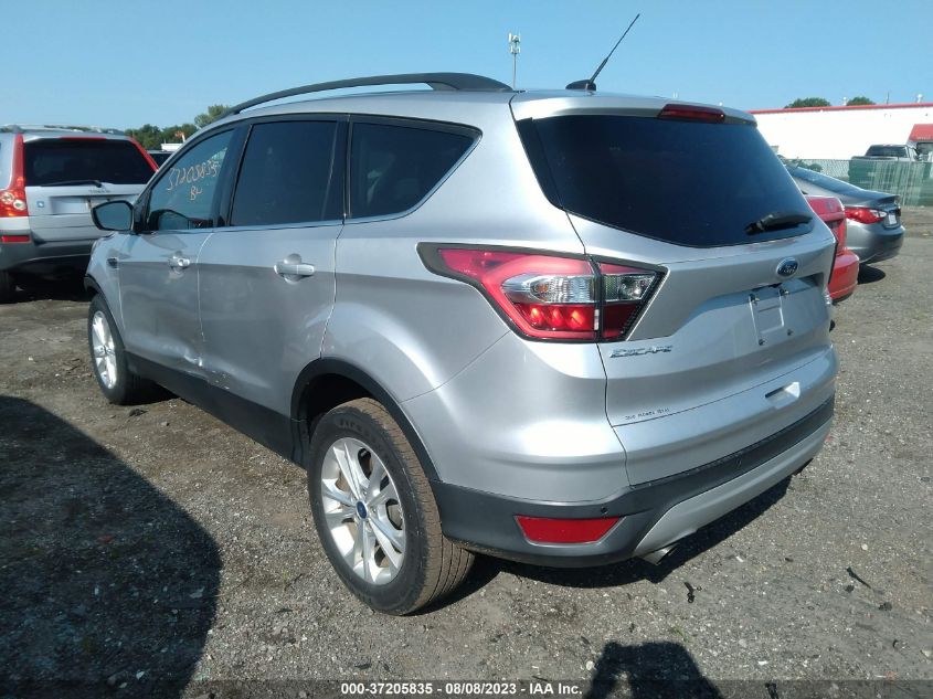 2017 FORD ESCAPE SE - 1FMCU9GD1HUB03667