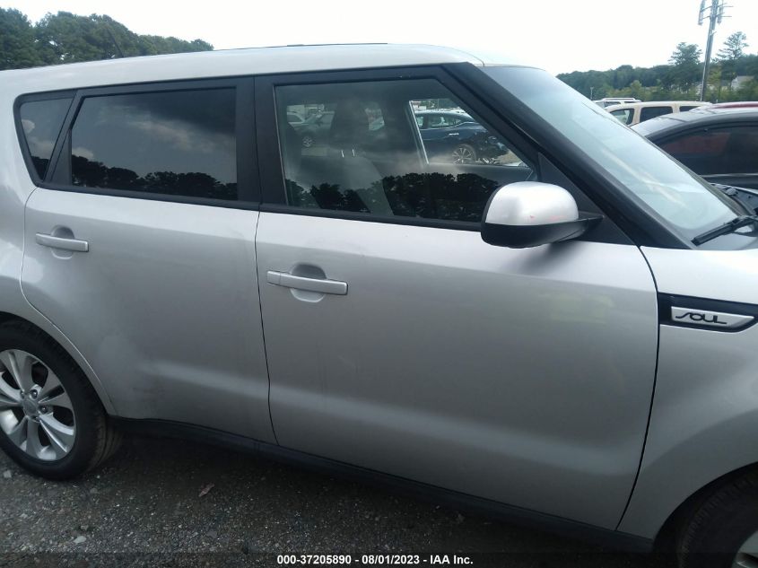 2015 KIA SOUL + - KNDJP3A53F7789806