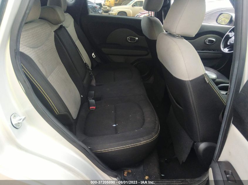 2015 KIA SOUL + - KNDJP3A53F7789806