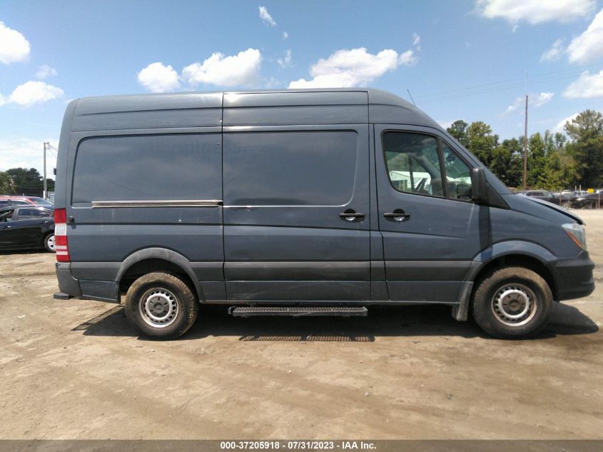 2018 MERCEDES-BENZ SPRINTER CARGO VAN WD3PE7CD7JP636635
