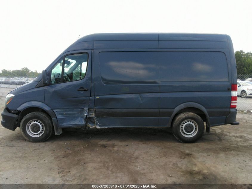 2018 MERCEDES-BENZ SPRINTER CARGO VAN WD3PE7CD7JP636635