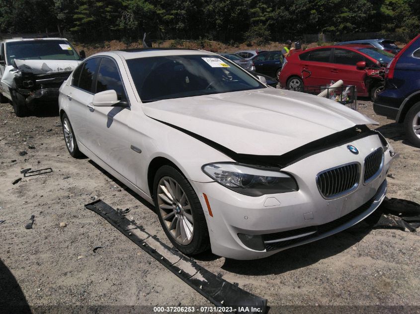 2013 BMW 5 SERIES 535I XDRIVE - WBAFU7C54DDU75483