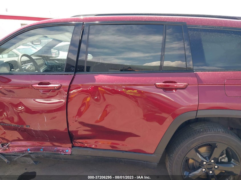 VIN 1C4RJKAG0P8104530 2023 JEEP GRAND CHEROKEE L ALTITUDE