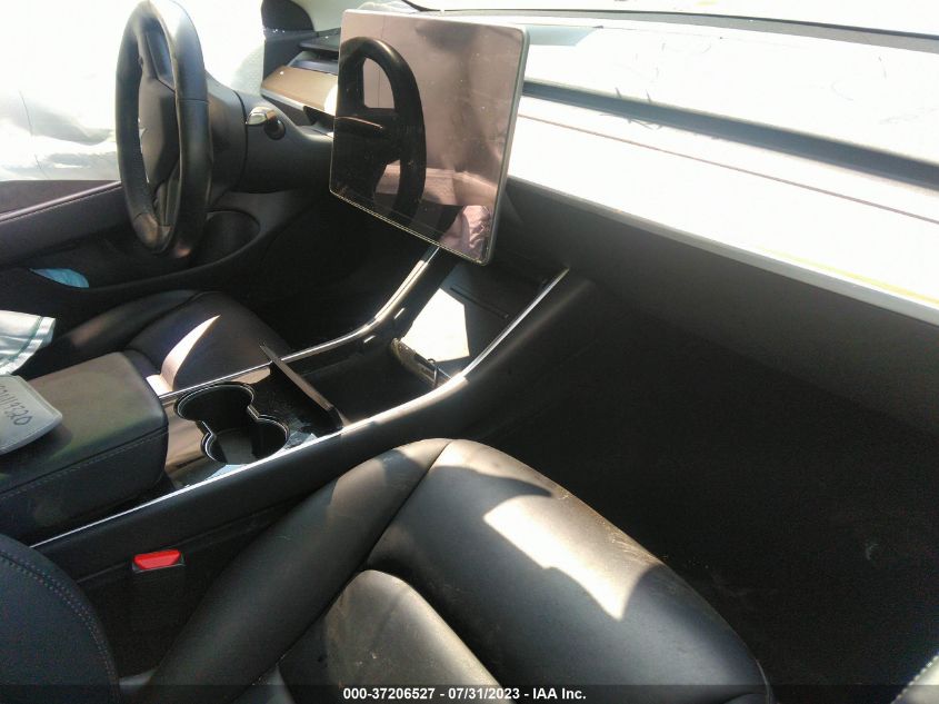 2018 TESLA MODEL 3 - 5YJ3E1EB2JF066132