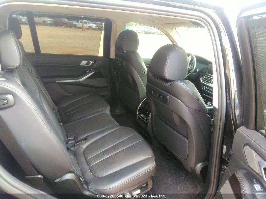 2021 BMW X7 XDRIVE40I 5UXCW2C01M9D78270