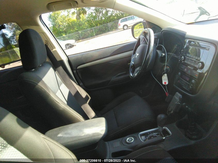 2016 MITSUBISHI OUTLANDER SE/SEL - JA4AZ3A32GZ038642