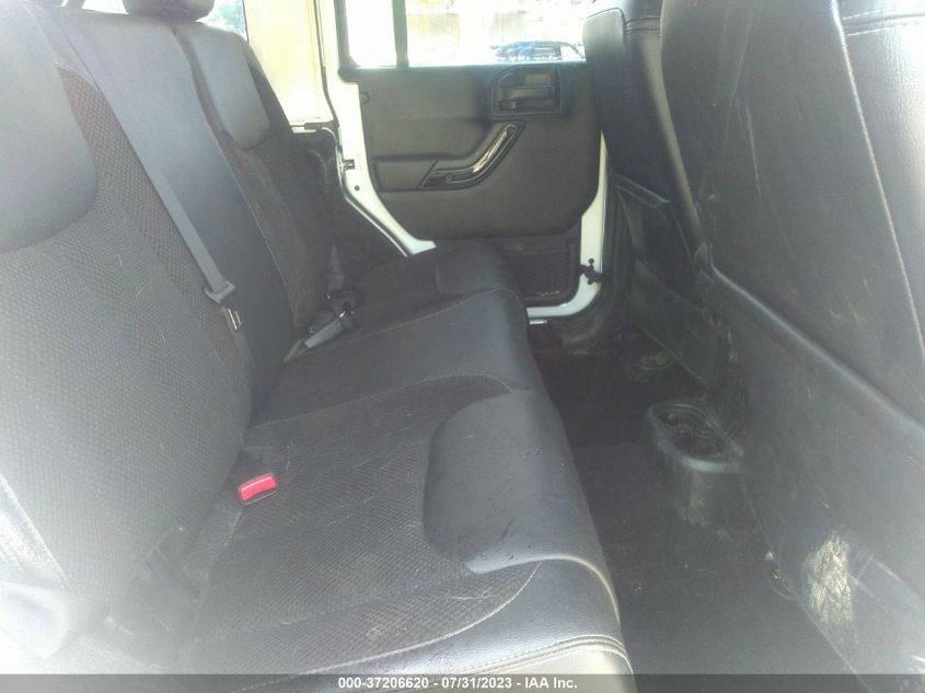 2017 JEEP WRANGLER UNLIMITED WINTER - 1C4BJWEG8HL565895