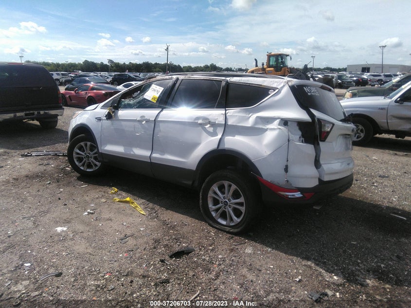 VIN 1FMCU0GD3JUC27571 2018 FORD ESCAPE SE