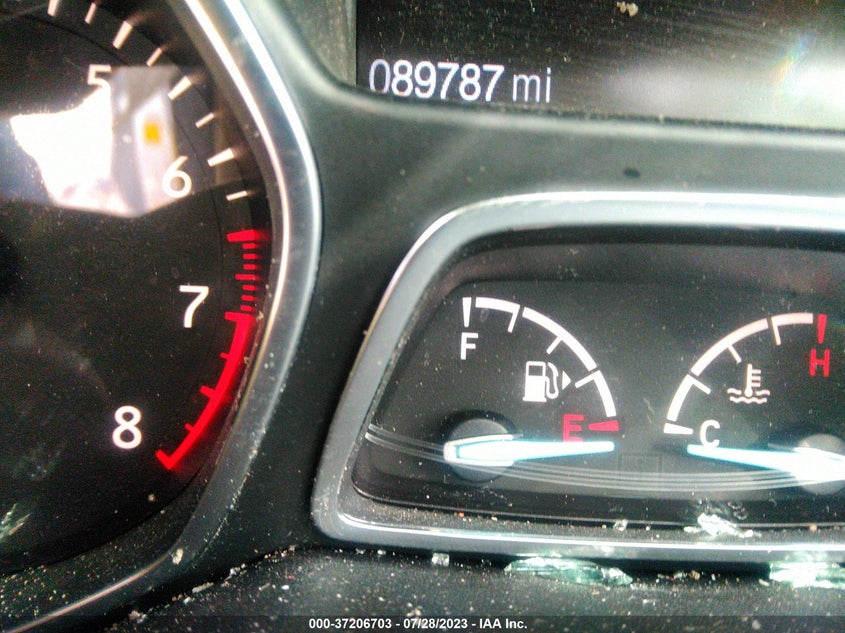 VIN 1FMCU0GD3JUC27571 2018 FORD ESCAPE SE