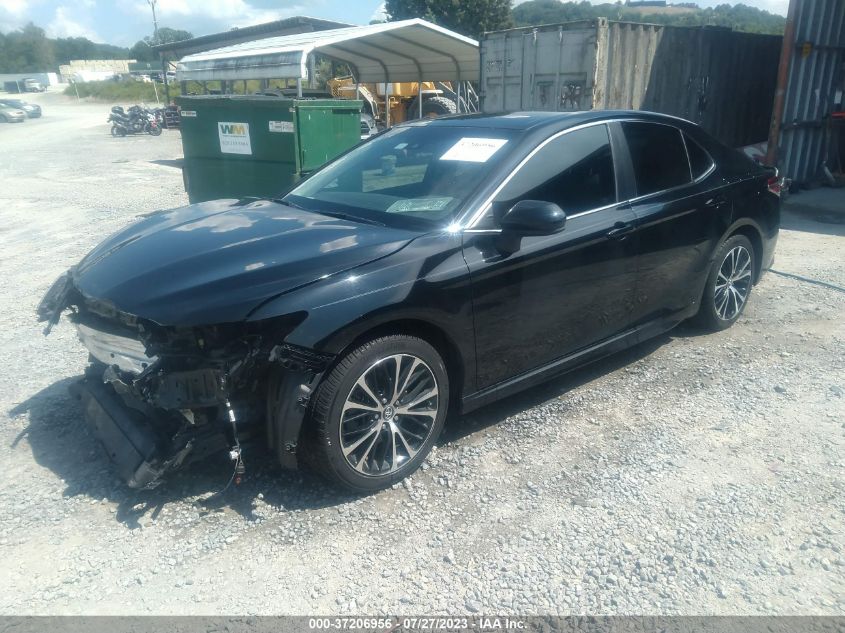 2018 TOYOTA CAMRY LE/SE/XLE/L - 4T1B11HK4JU116390