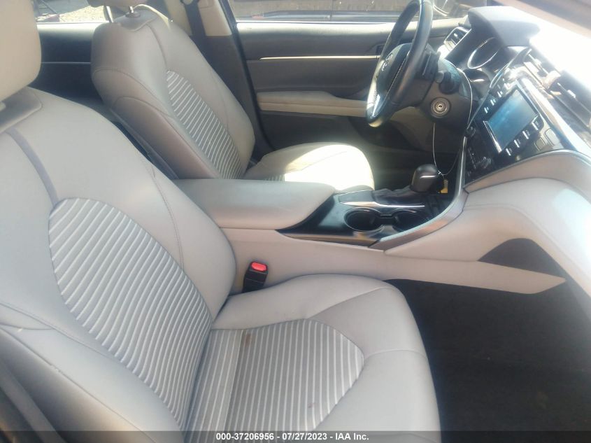 2018 TOYOTA CAMRY LE/SE/XLE/L - 4T1B11HK4JU116390