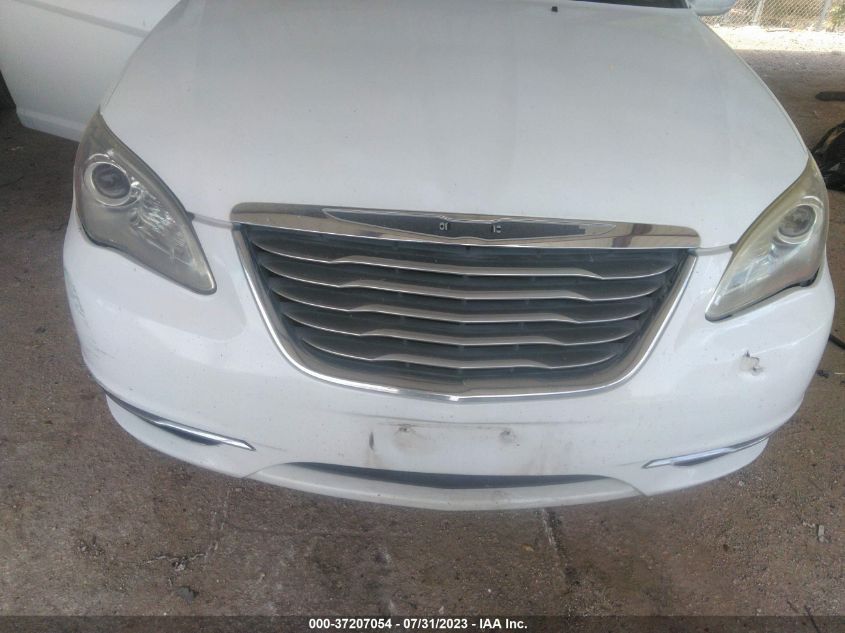 2014 CHRYSLER 200 LX - 1C3CCBABXEN207235