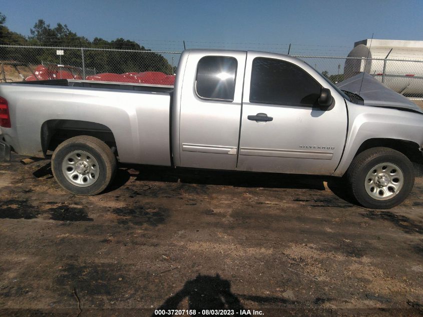 2013 CHEVROLET SILVERADO 1500 LT - 1GCRCSEA0DZ367901