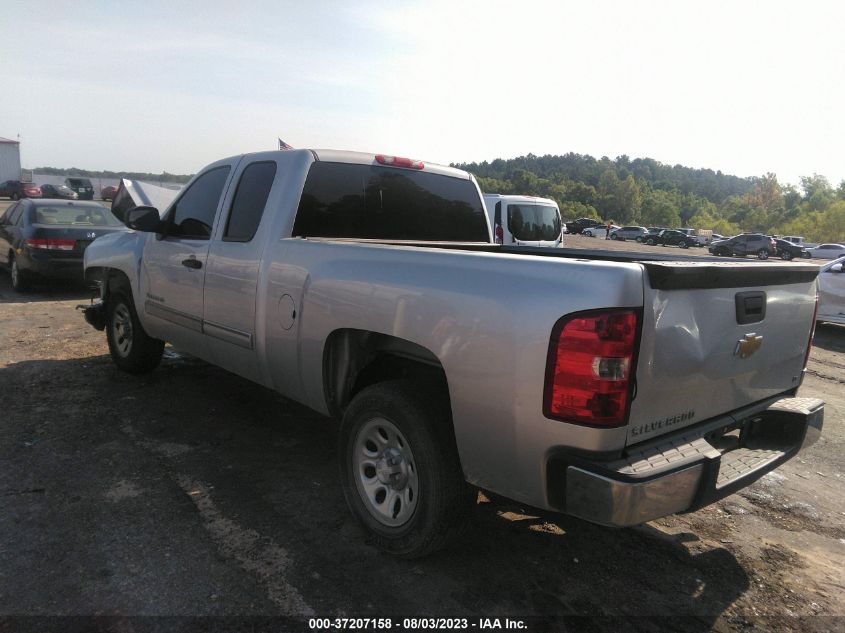 2013 CHEVROLET SILVERADO 1500 LT - 1GCRCSEA0DZ367901