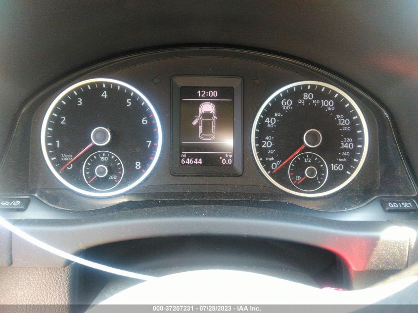 2018 VOLKSWAGEN TIGUAN LIMITED WVGAV7AX5JK000104