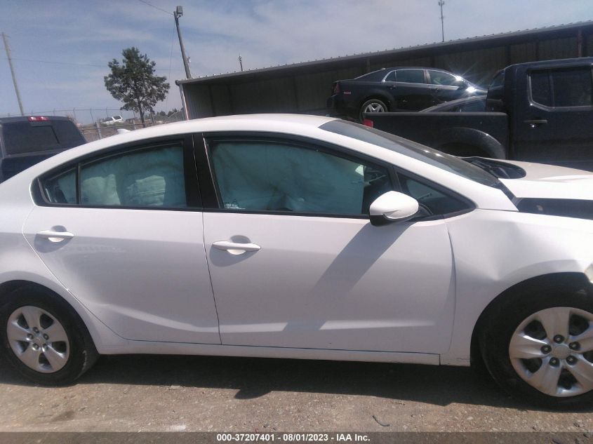 2018 KIA FORTE LX - 3KPFK4A72JE215007