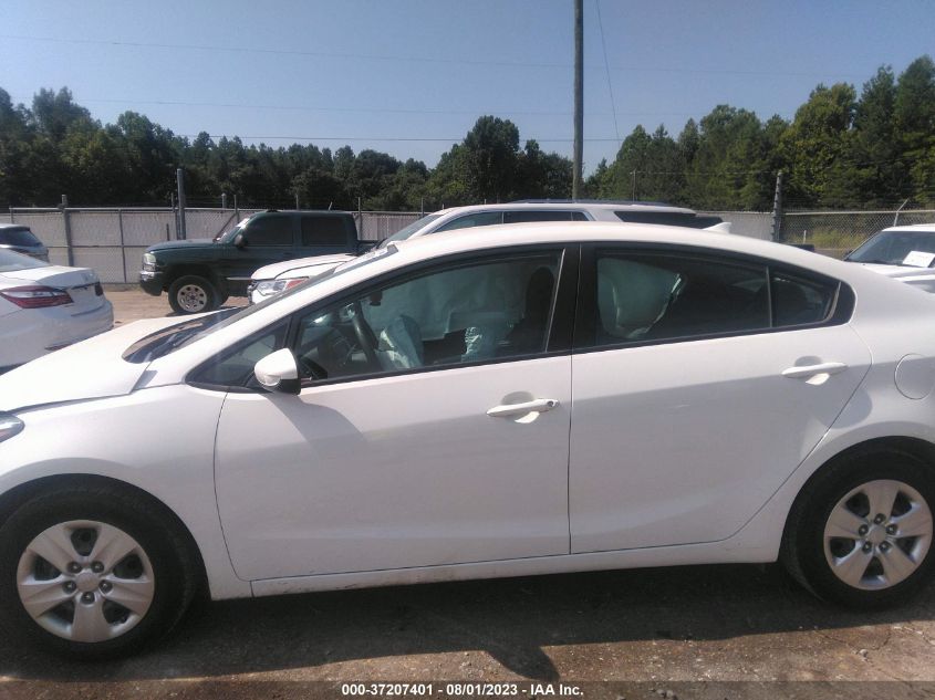 2018 KIA FORTE LX - 3KPFK4A72JE215007