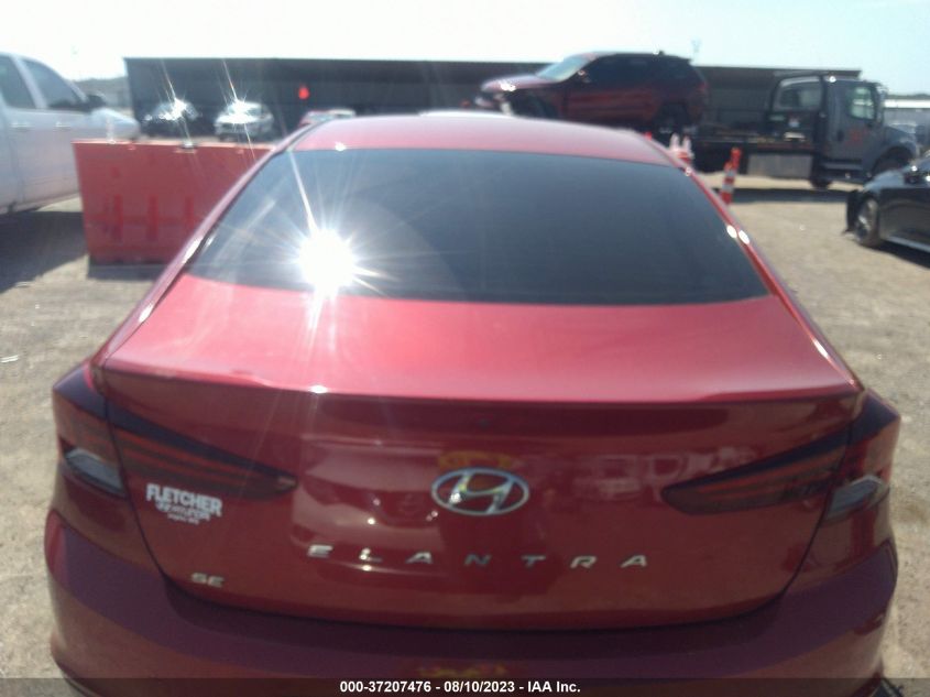 2019 HYUNDAI ELANTRA SE - 5NPD74LF8KH425136