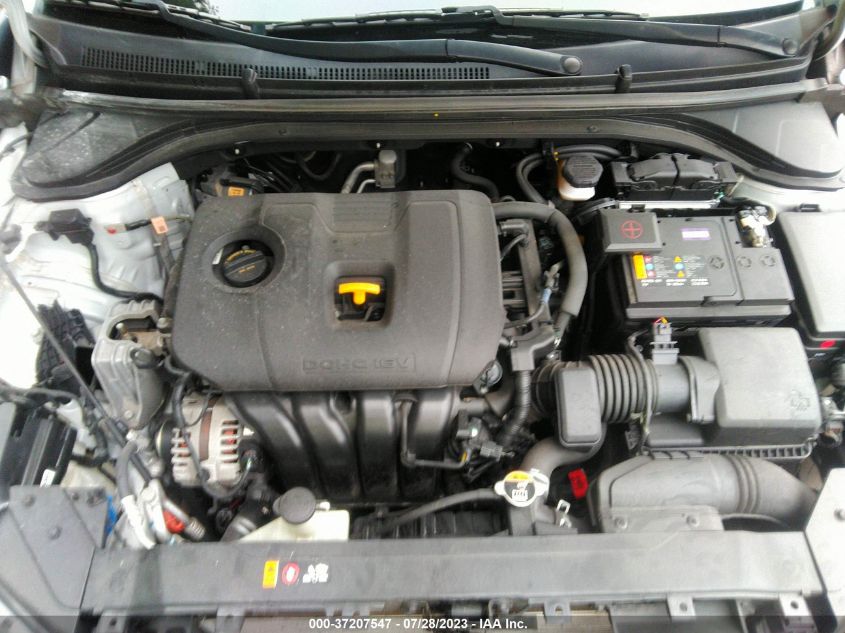 2020 HYUNDAI ELANTRA SE - KMHD74LF2LU940927