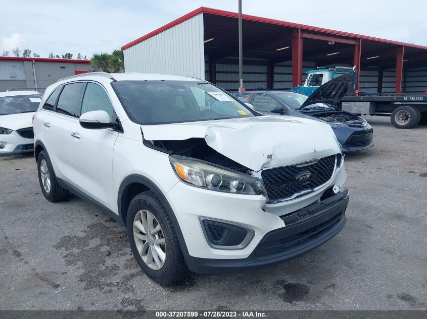 2016 KIA SORENTO LX/L - 5XYPG4A33GG113519