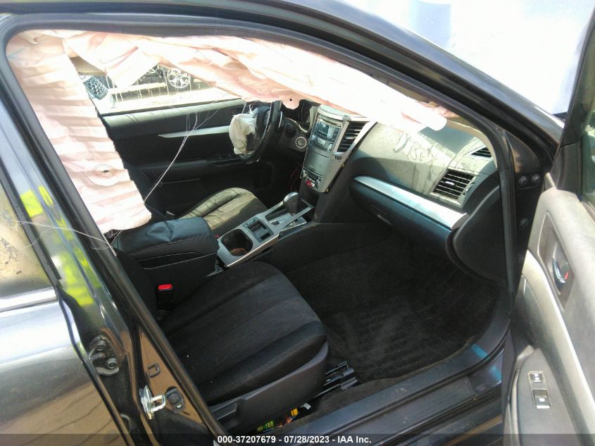 2013 SUBARU LEGACY 2.5I PREMIUM - 4S3BMCC60D3040081