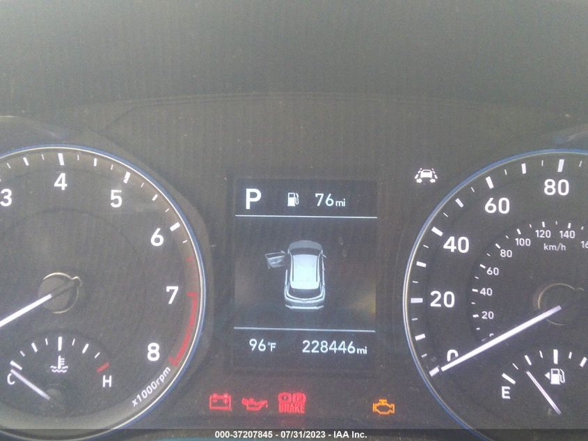 2019 HYUNDAI KONA SE - KM8K12AA2KU289074