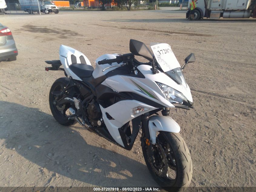 2017 KAWASAKI EX650 J - JKAEXEJ14HDA01420