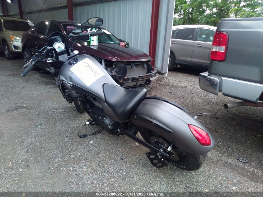 2015 VICTORY MOTORCYCLES GUNNER - 5VPLB36NXF3045547