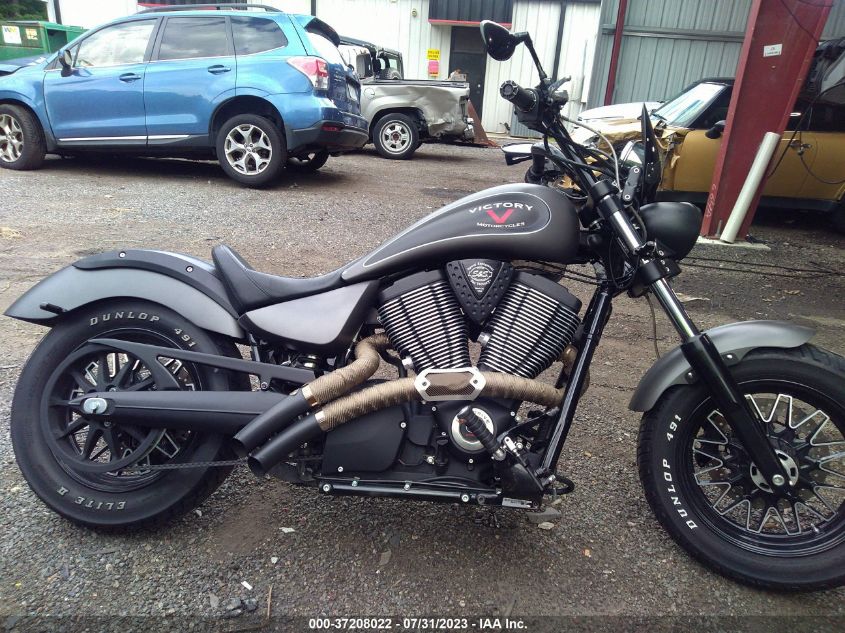 2015 VICTORY MOTORCYCLES GUNNER - 5VPLB36NXF3045547