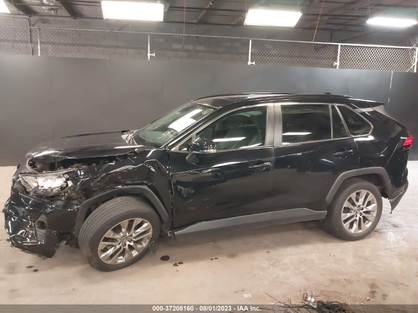 2019 TOYOTA RAV4 XLE PREMIUM - 2T3C1RFV4KW024690