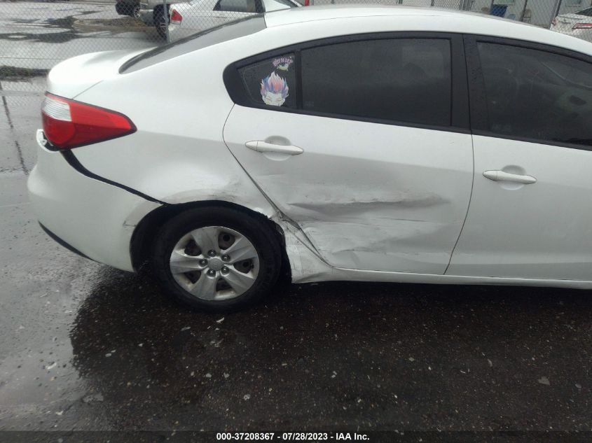 2015 KIA FORTE LX - KNAFX4A60F5386895