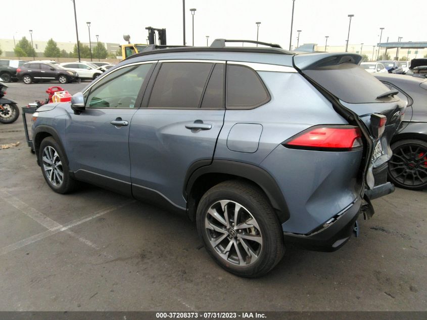 2022 TOYOTA COROLLA CROSS XLE - 7MUDAABG7NV012395
