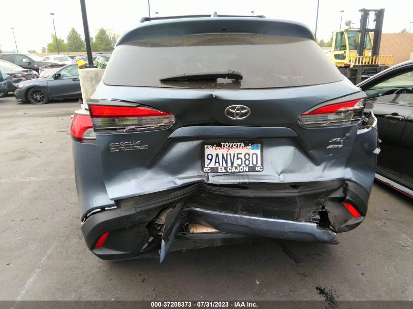 2022 TOYOTA COROLLA CROSS XLE - 7MUDAABG7NV012395