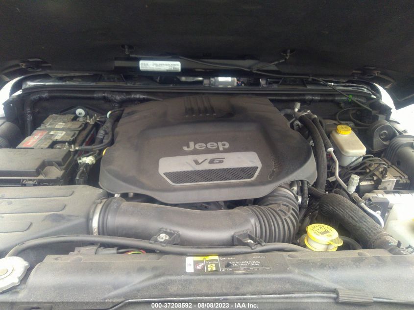 2017 JEEP WRANGLER UNLIMITED SAHARA - 1C4BJWEGXHL592998
