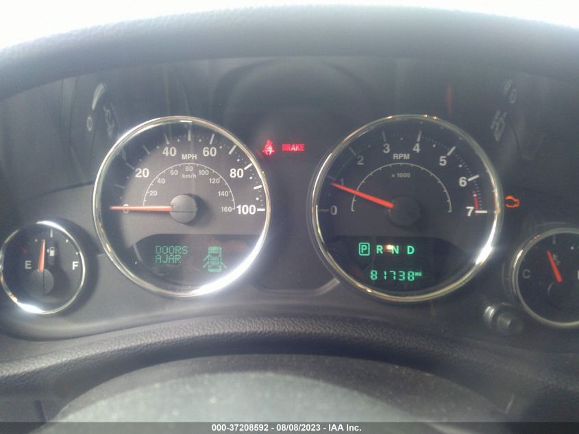 2017 JEEP WRANGLER UNLIMITED SAHARA - 1C4BJWEGXHL592998
