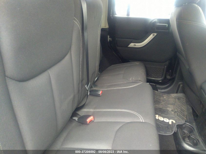 2017 JEEP WRANGLER UNLIMITED SAHARA - 1C4BJWEGXHL592998