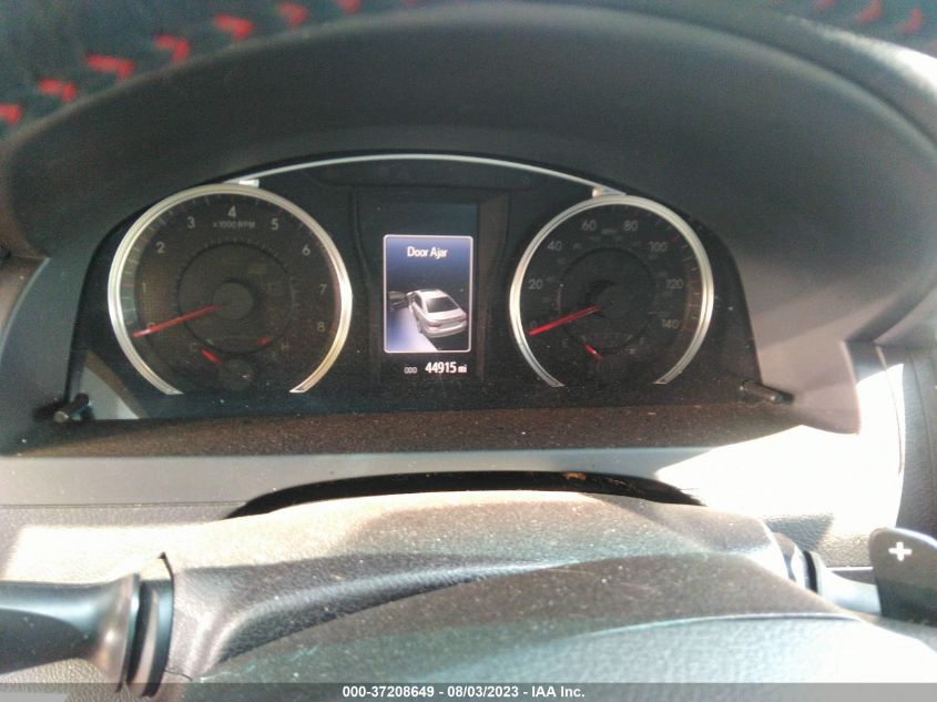 2015 TOYOTA CAMRY XLE/SE/LE/XSE - 4T1BF1FK9FU047000