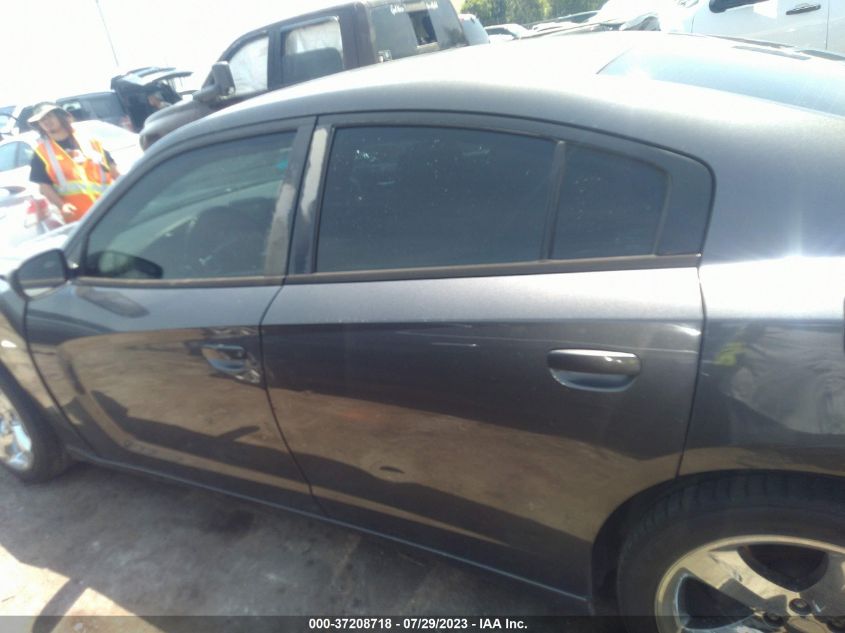 2013 DODGE CHARGER SE - 2C3CDXBG5DH702020