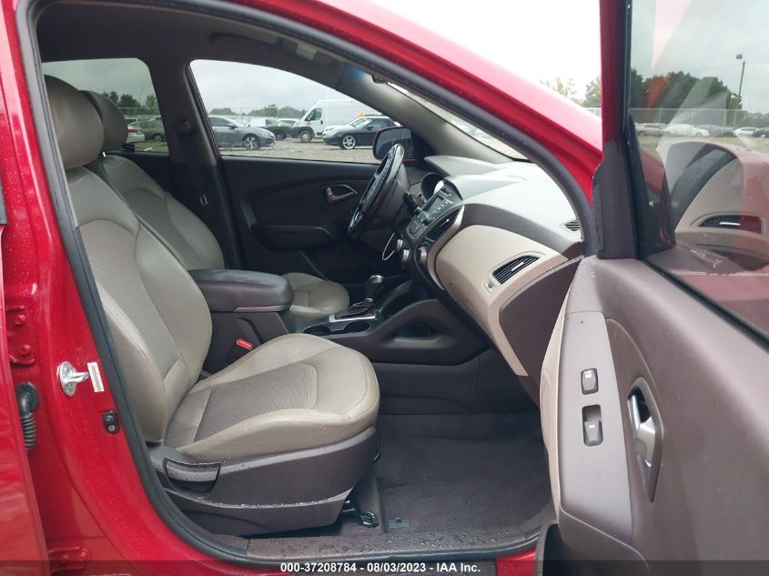 2015 HYUNDAI TUCSON SE - KM8JU3AGXFU009999