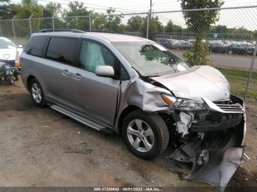 2017 TOYOTA SIENNA LE - 5TDKZ3DC7HS806267