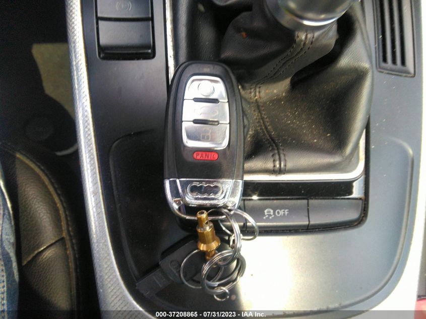 2013 AUDI A5 PREMIUM - WAUGFAFR2DA012804